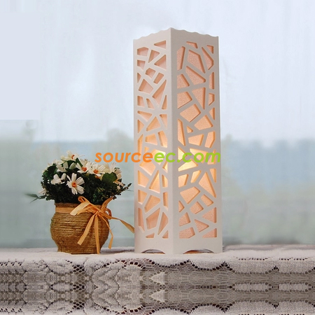 禮品訂造雲紋雕花柱燈紀念品