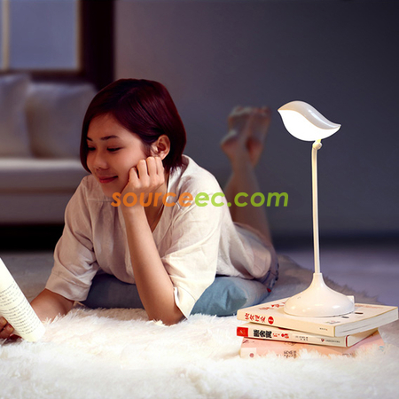 禮品訂造藍牙音箱臺燈紀念品
