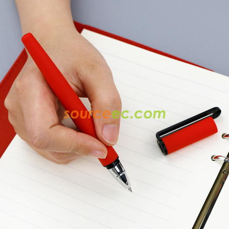 禮品訂造黑色簽字筆拔帽中性筆紀念品