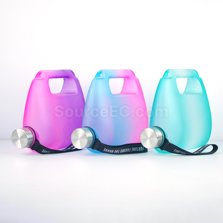 禮品訂造1.5L便攜斜挎包水壺紀念品