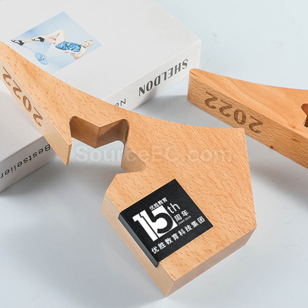 禮品訂造實木獎座紀念品