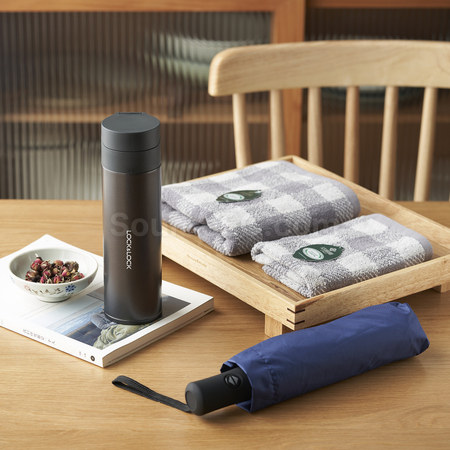 禮品訂造毛巾+保溫杯+雨傘套裝紀念品