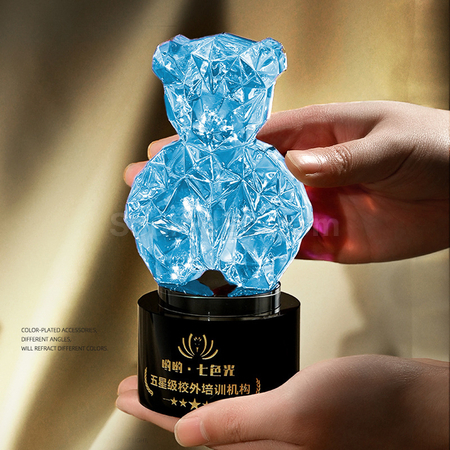 禮品訂造鍍彩BearBear熊水晶獎座紀念品