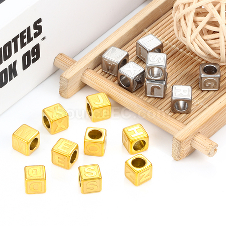 禮品訂造訂製字母項鍊紀念品