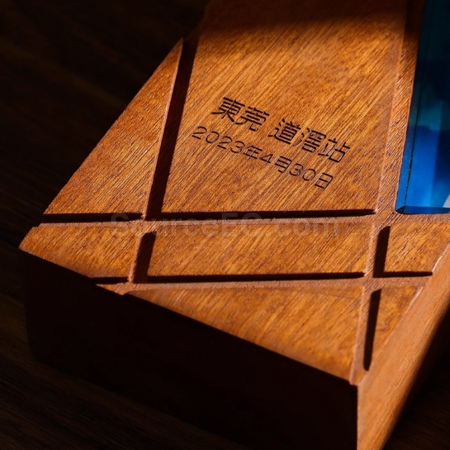 禮品訂造實木獎座紀念品