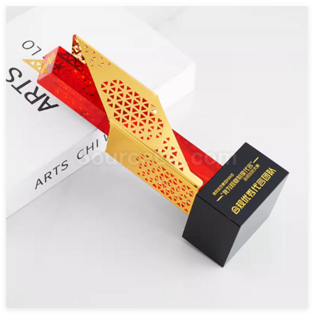禮品訂造鏤空不規則金屬獎杯紀念品