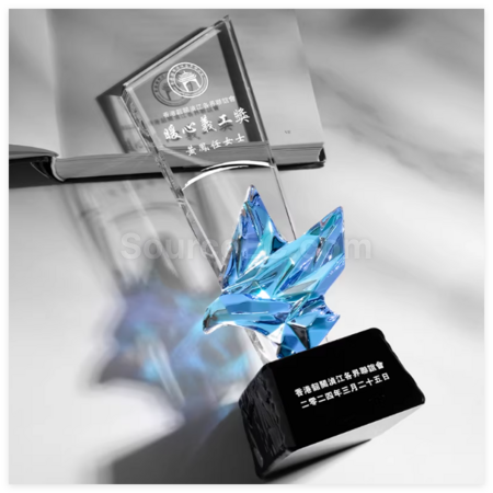 禮品訂造炫彩飛鴿水晶獎座紀念品
