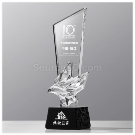 禮品訂造炫彩飛鴿水晶獎座紀念品